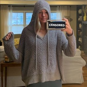 Super comfortable and cute sweater pullover